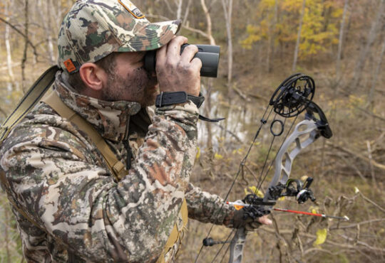 Top 5 Must-Have Hunting Clothing Accessories